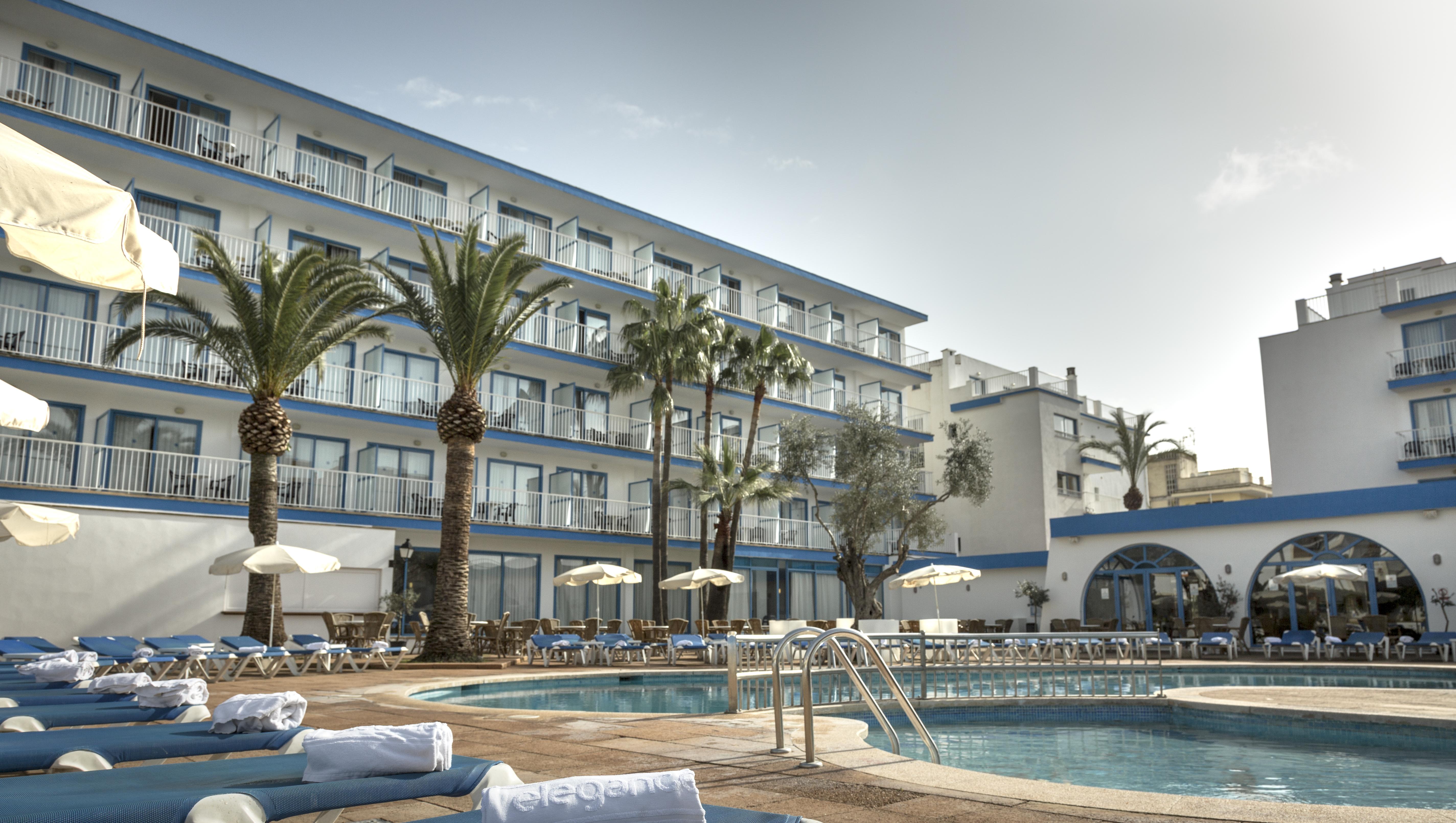 Ilusion Vista Blava Hotel Кала Милор Екстериор снимка