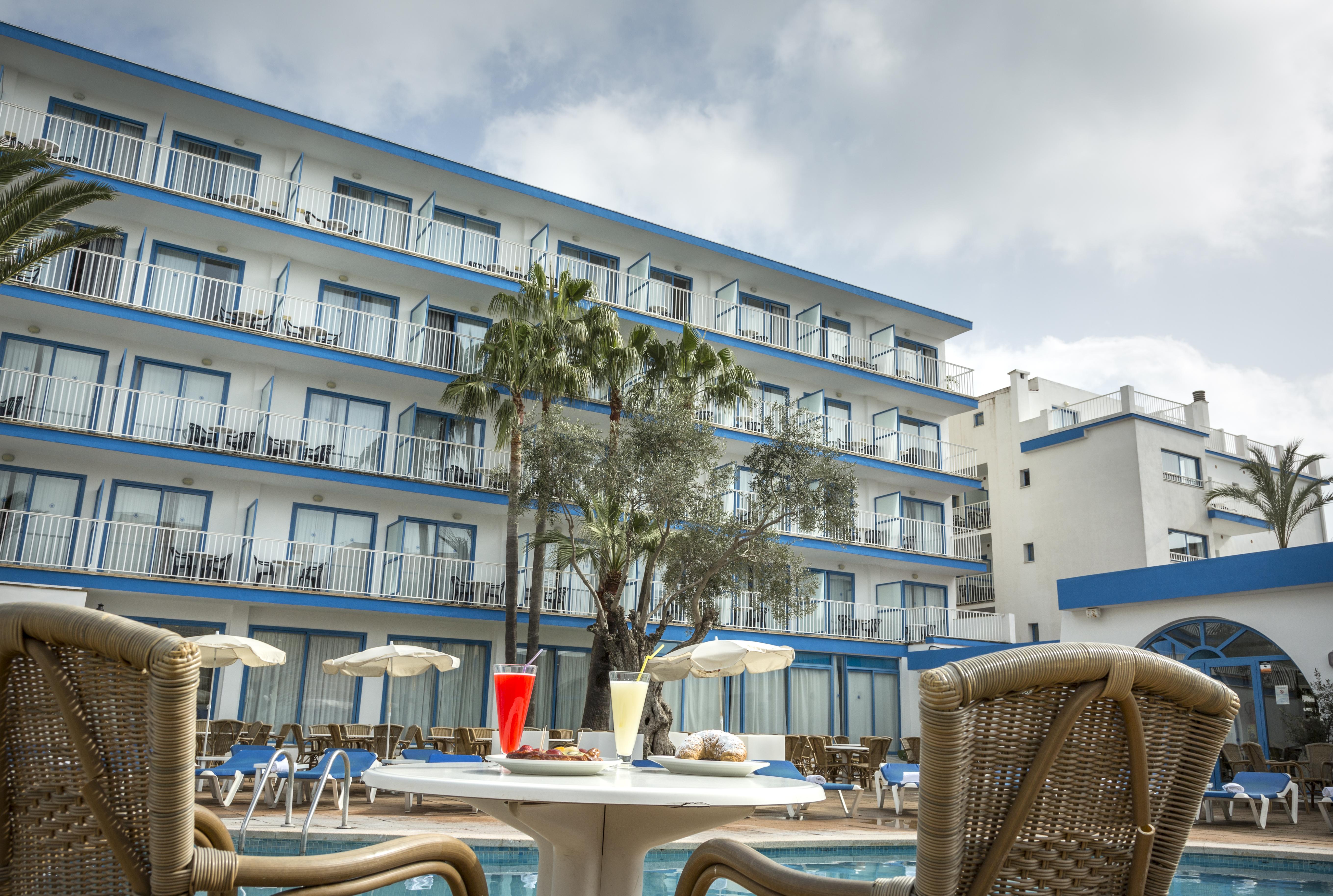 Ilusion Vista Blava Hotel Кала Милор Екстериор снимка