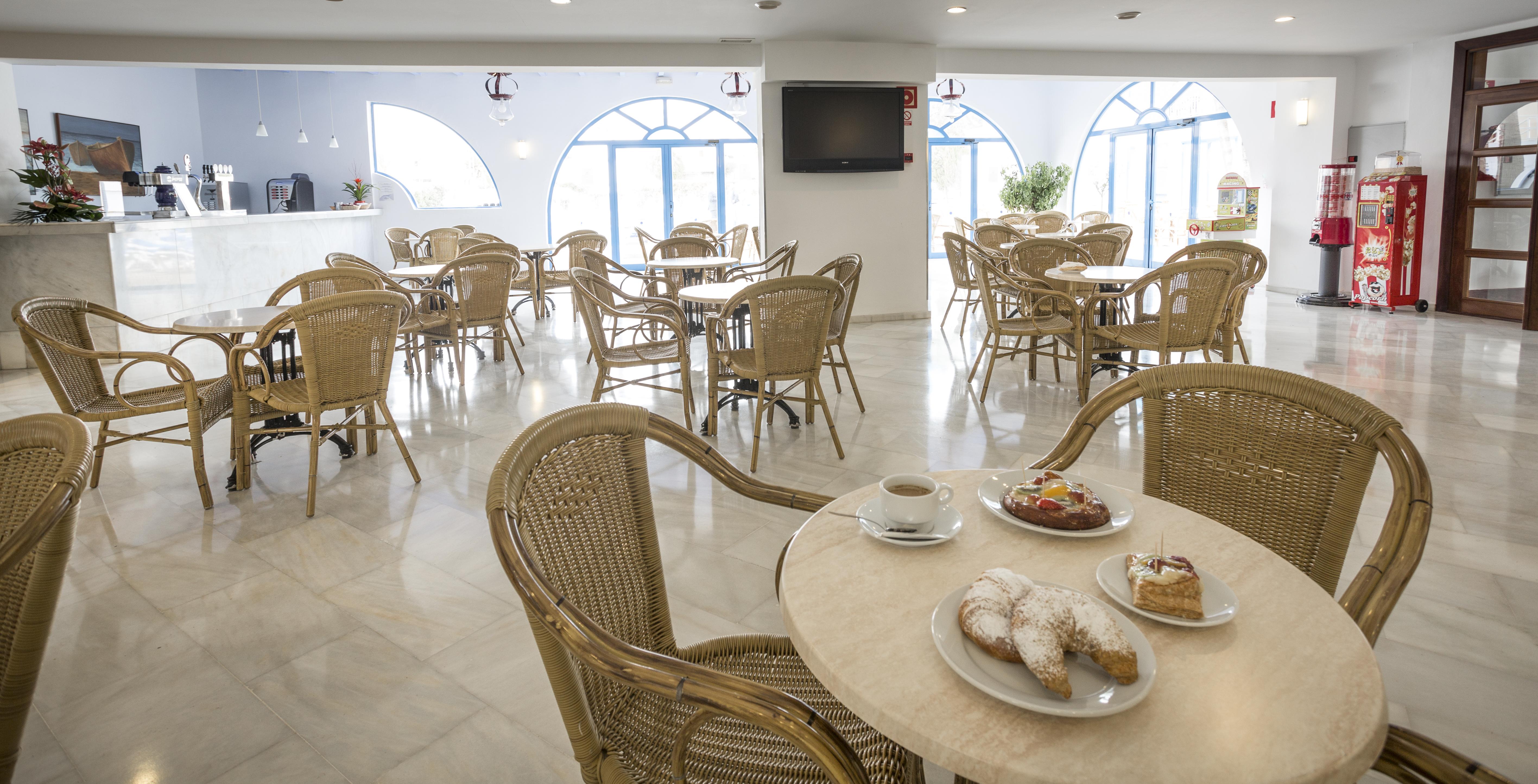 Ilusion Vista Blava Hotel Кала Милор Екстериор снимка