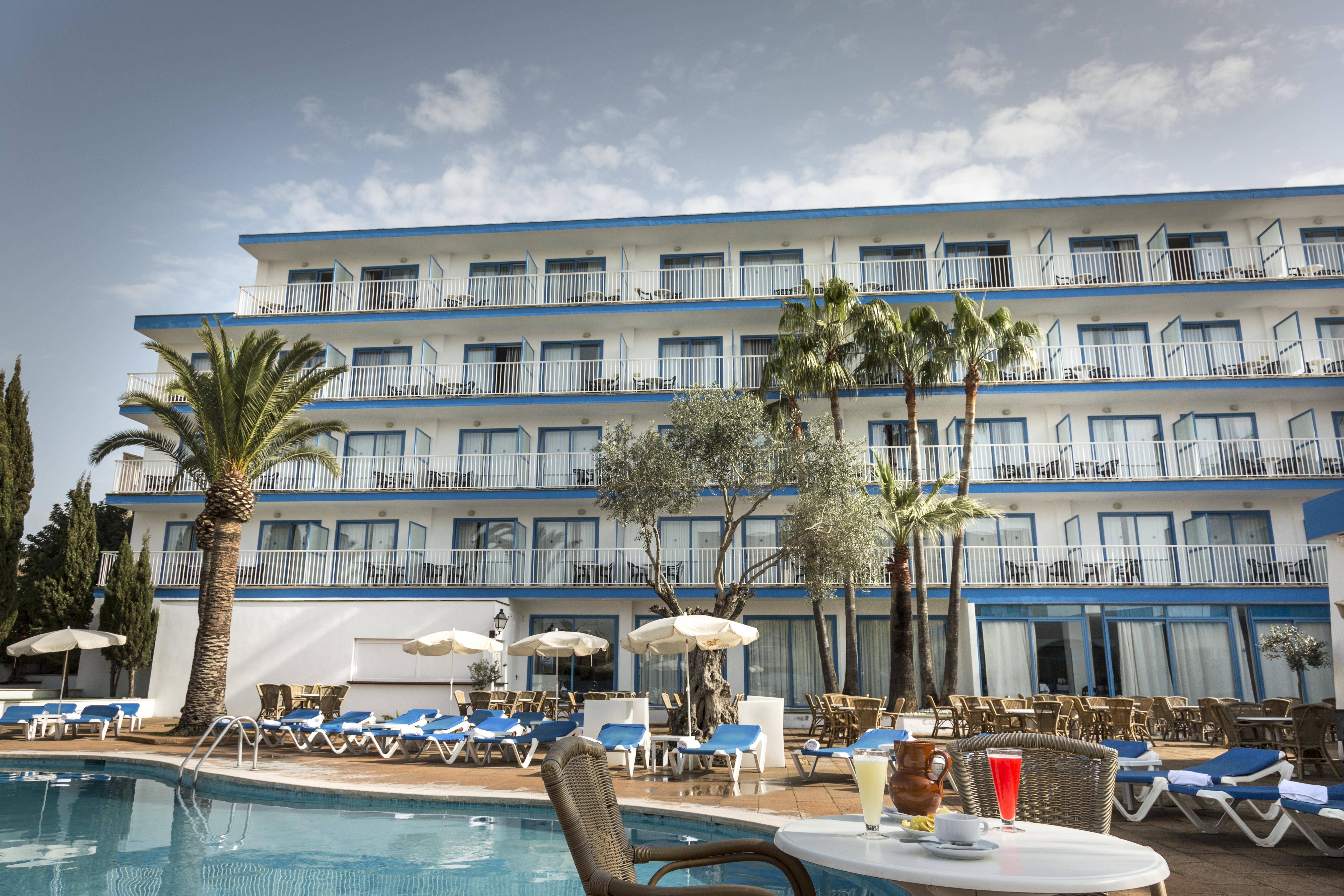 Ilusion Vista Blava Hotel Кала Милор Екстериор снимка
